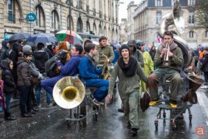 PARTI COLLECTIF desambulation